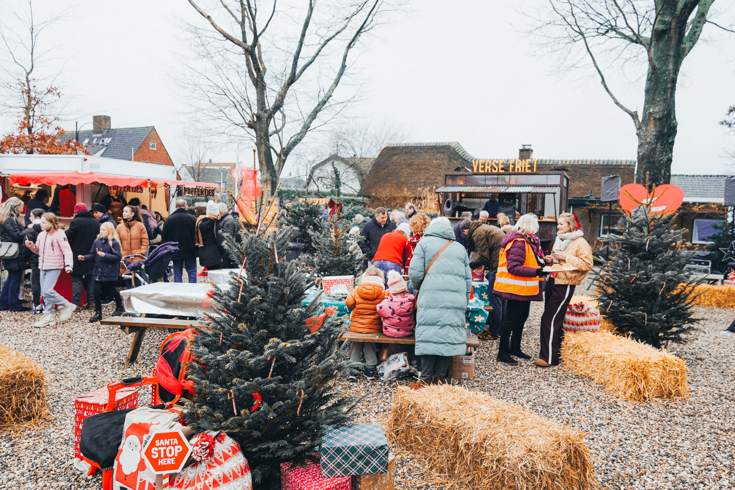 De kerstmarkt in Oud-Loosdrecht was een daverend succes!